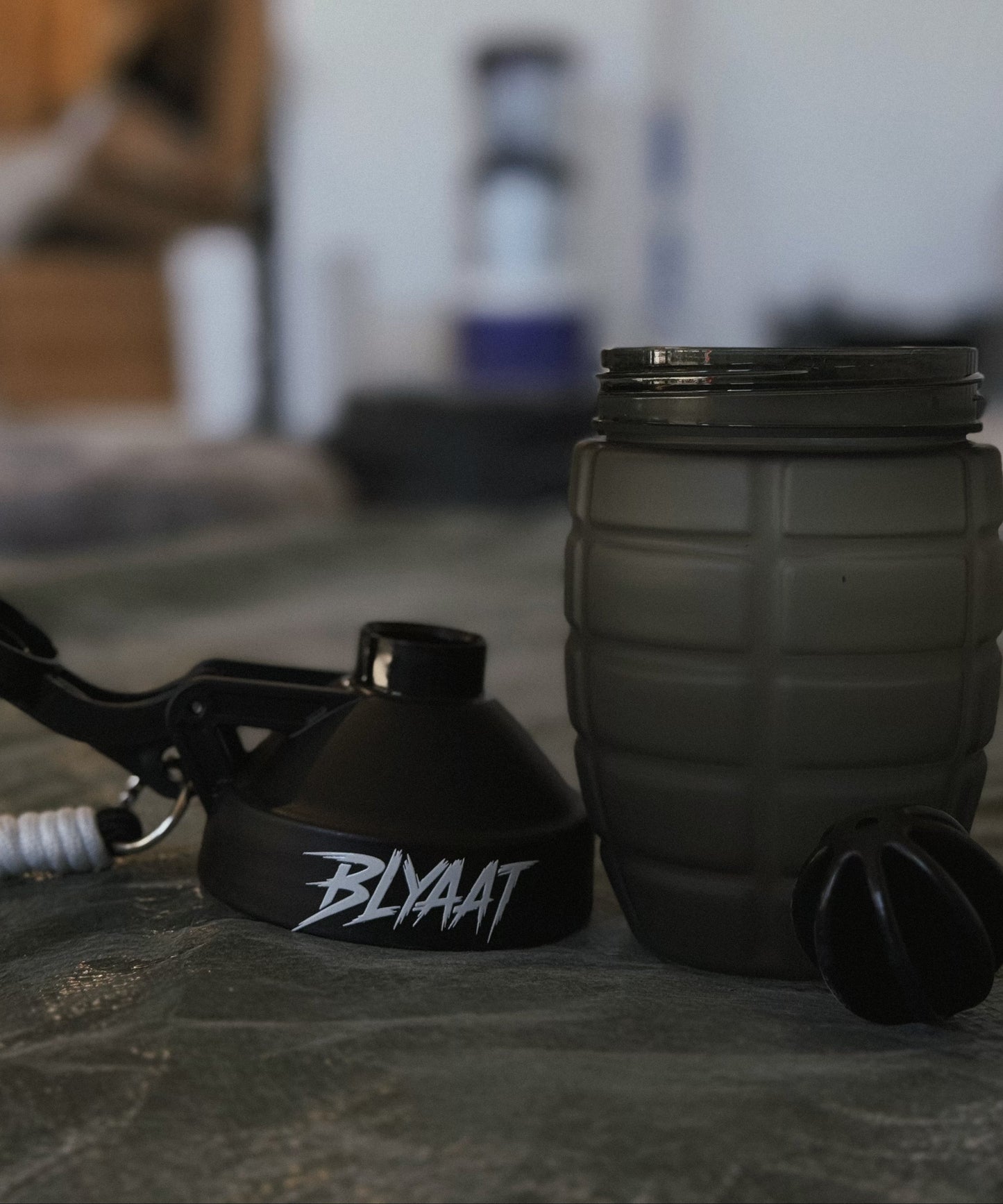 Shaker Grenade BLYAAT